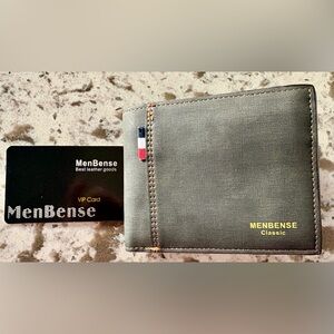 Gray Leather Bi-Fold Wallet - Gray